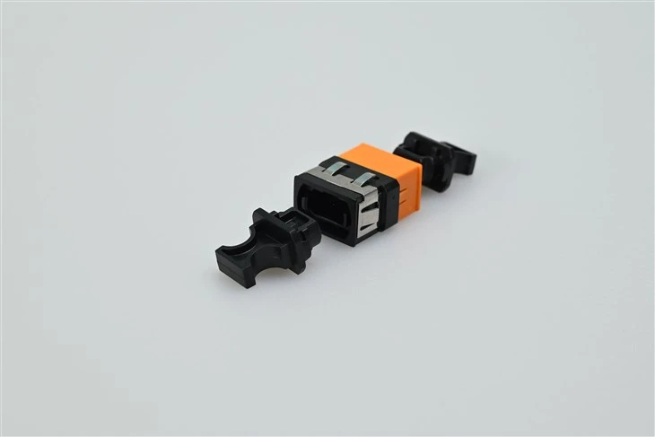 MTP/MPO 광섬유 어댑터 – 0.2dB 낮은-손실(고정밀 정렬 슬리브 포함)-